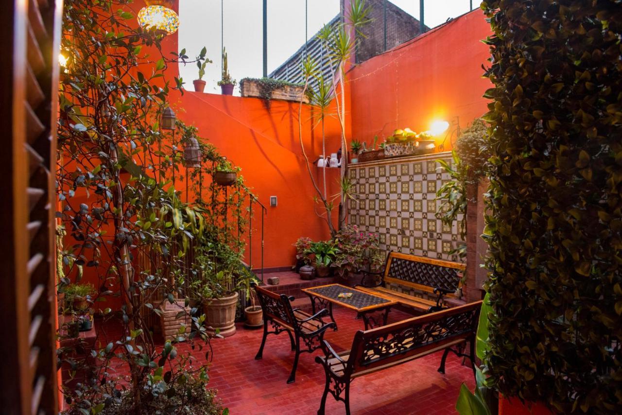 Отель La Casa De Bulnes Буэнос-Айрес Экстерьер фото